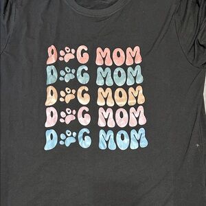 Dog Mom Tee